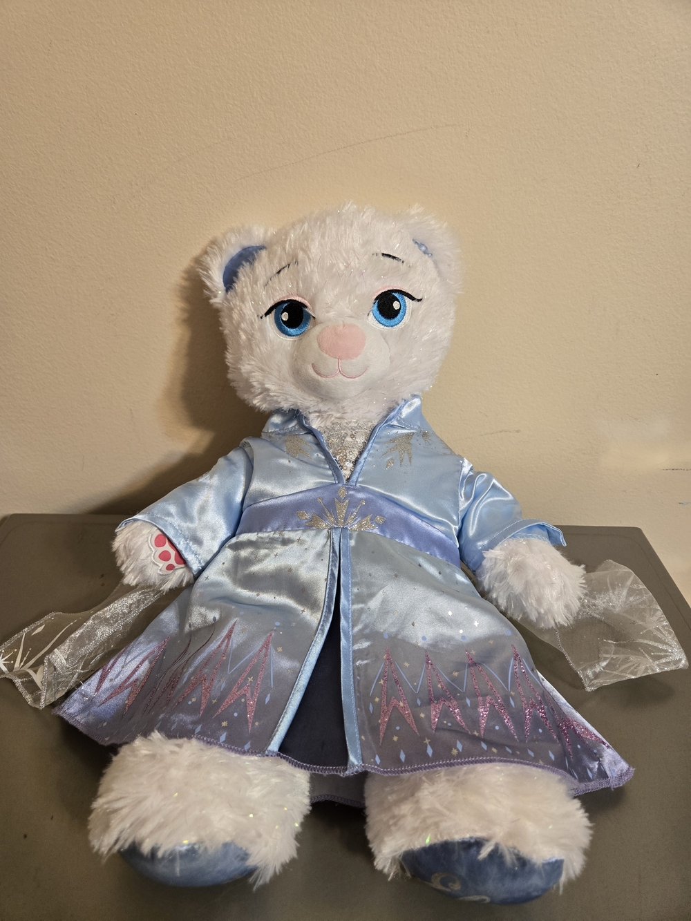 Build-A-Bear Workshop Disney Frozen 2 Elsa 16" Plush Toy